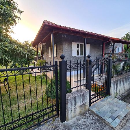 Villa Anna Paliókastron Екстериор снимка